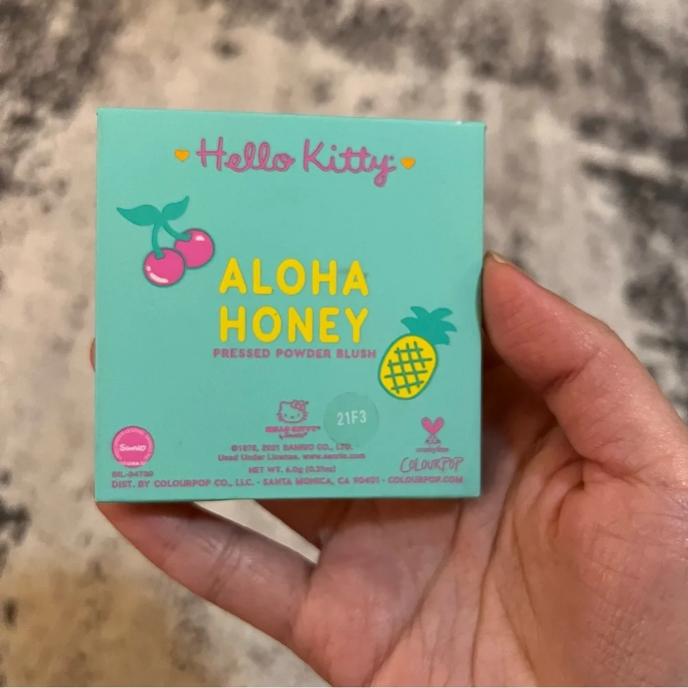 ColourPop x Hello Kitty Pressed Powder Blush Aloha Honey